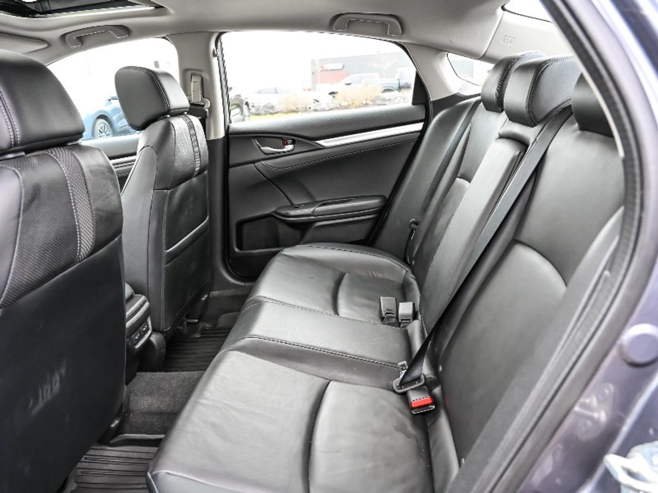 2020 Honda Civic Sedan Touring Photo