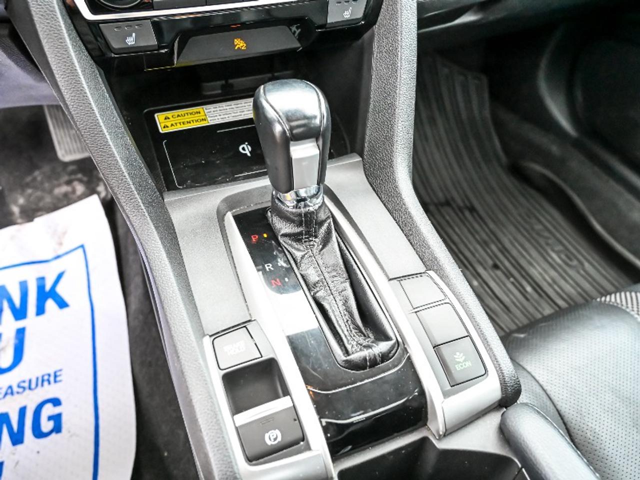 2020 Honda Civic Sedan Touring Photo