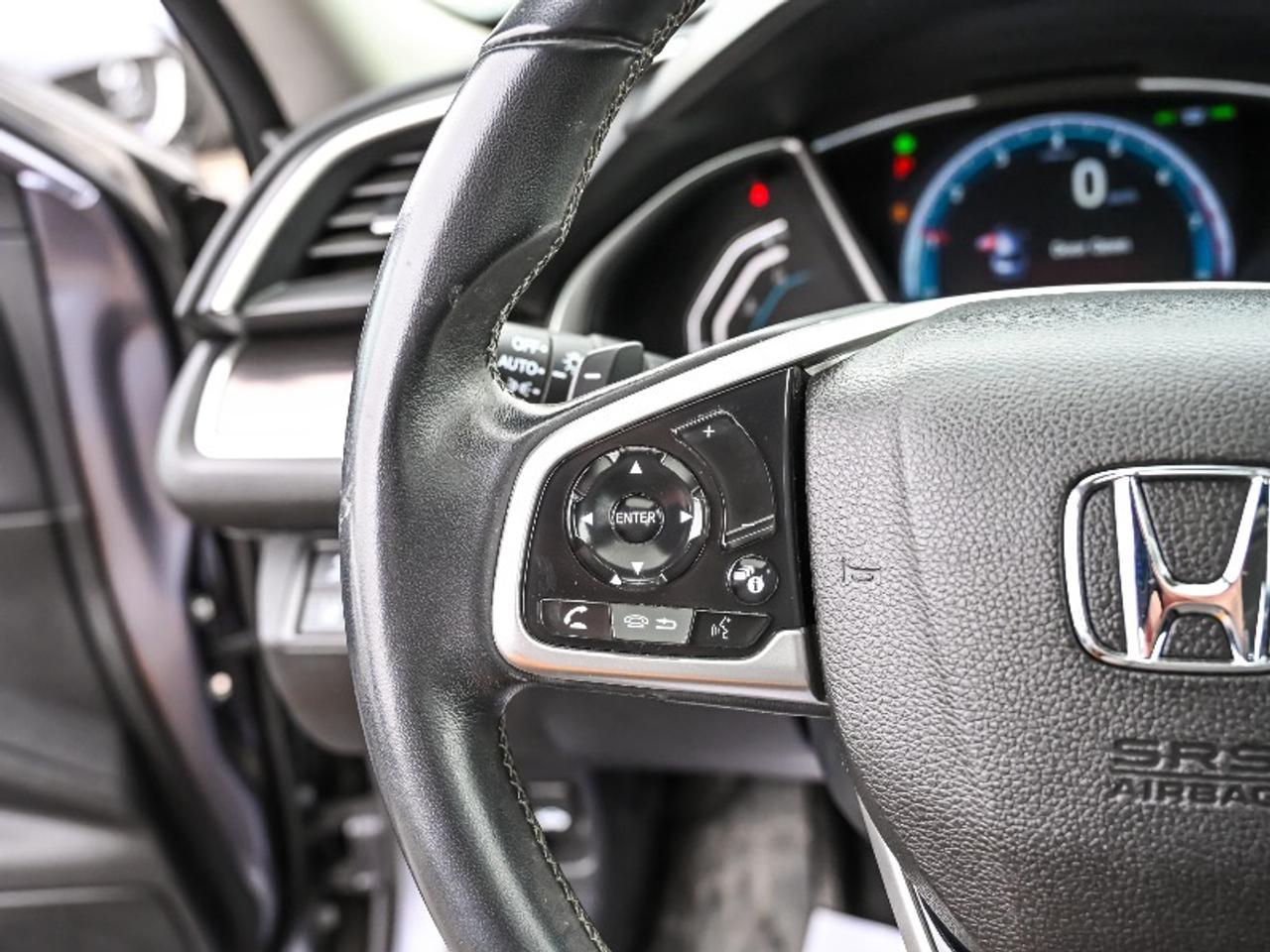 2020 Honda Civic Sedan Touring Photo