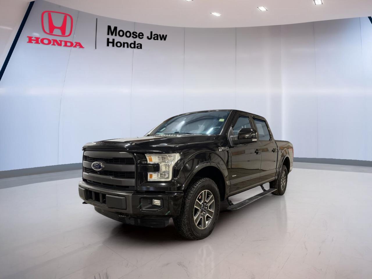 Used 2015 Ford F-150 Lariat for sale in Moose Jaw, SK