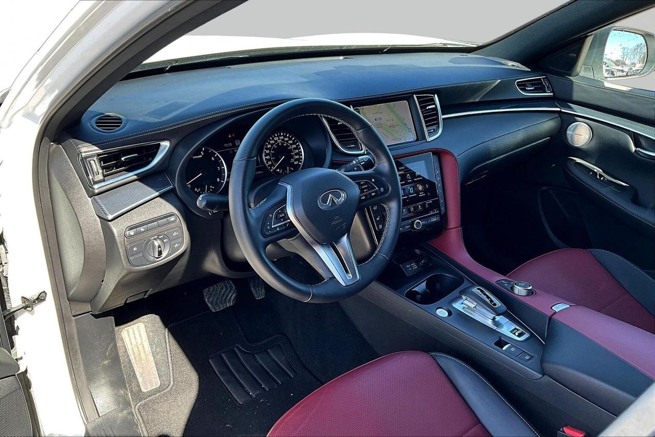 2025 Infiniti QX50 sport Photo