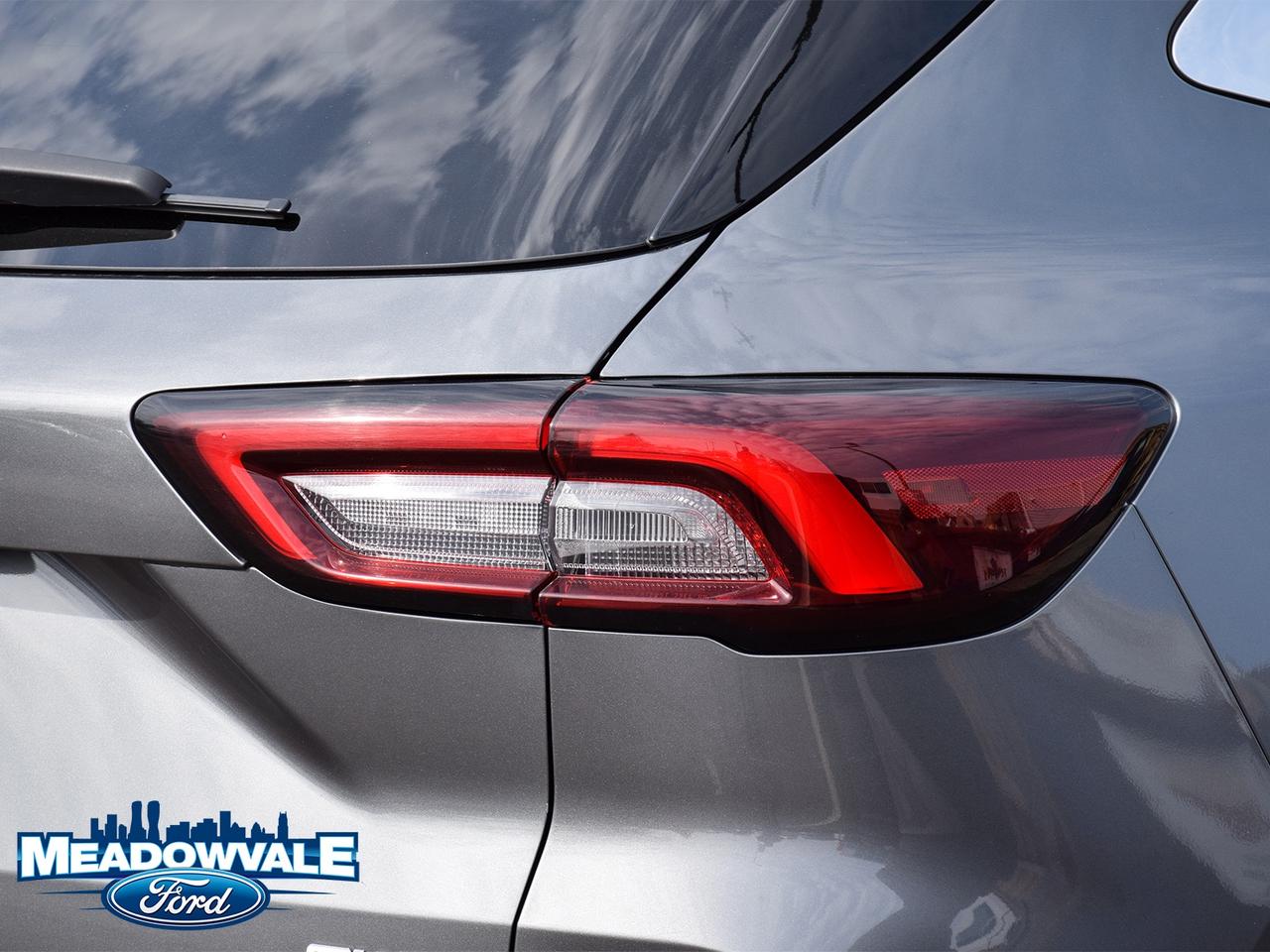 2024 Ford Escape Platinum Photo