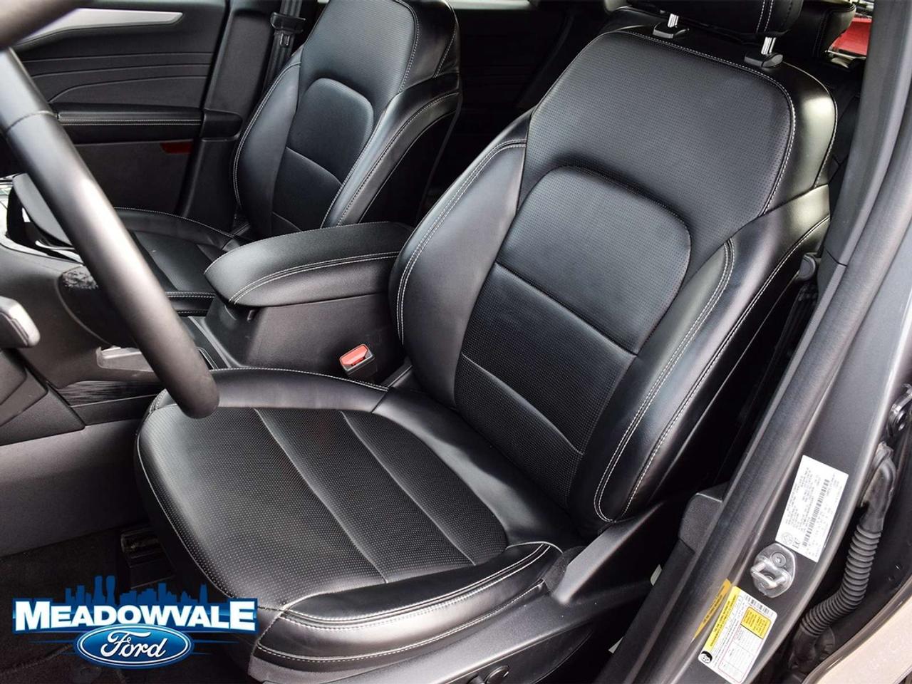 2024 Ford Escape Platinum Photo