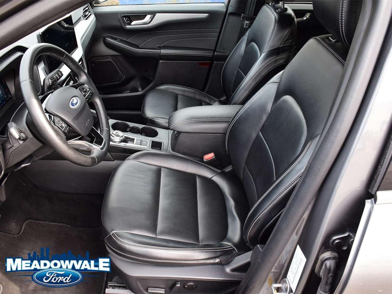 2024 Ford Escape Platinum Photo