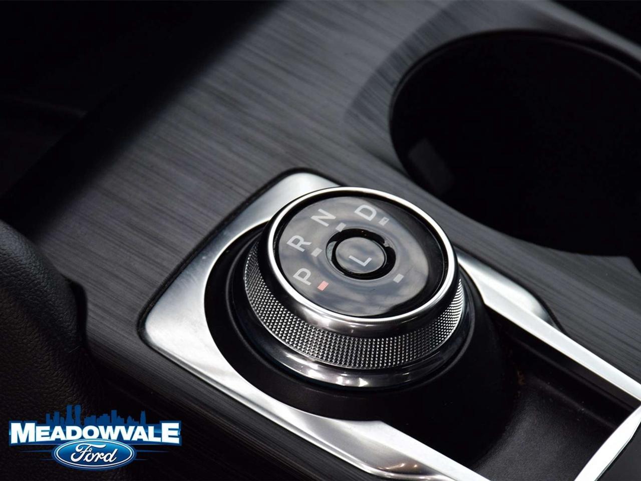 2024 Ford Escape Platinum Photo