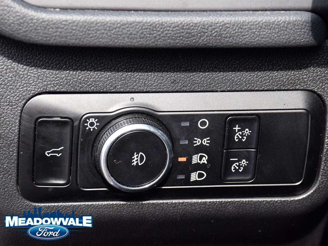 2024 Ford Escape Platinum Photo