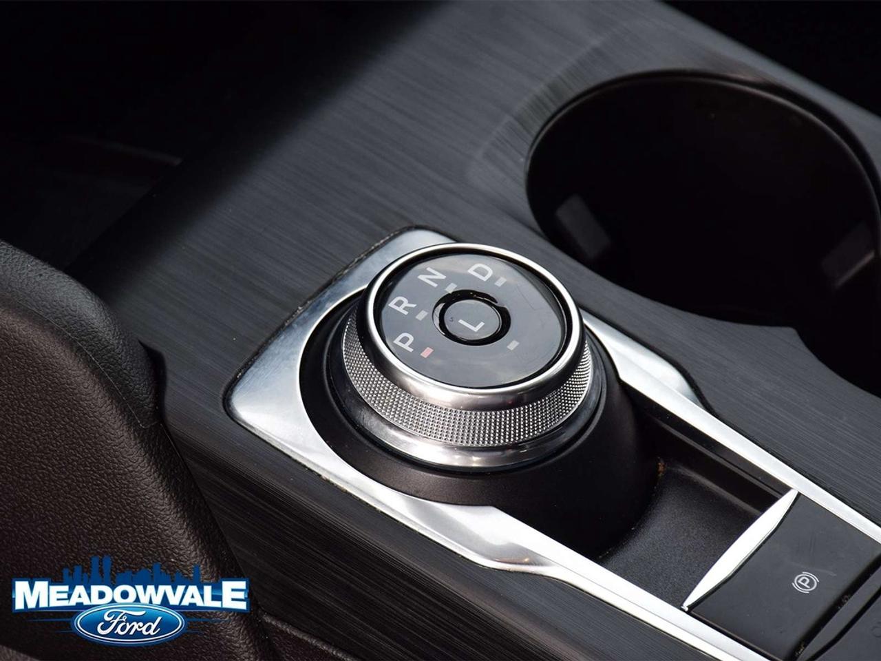 2024 Ford Escape Platinum Photo