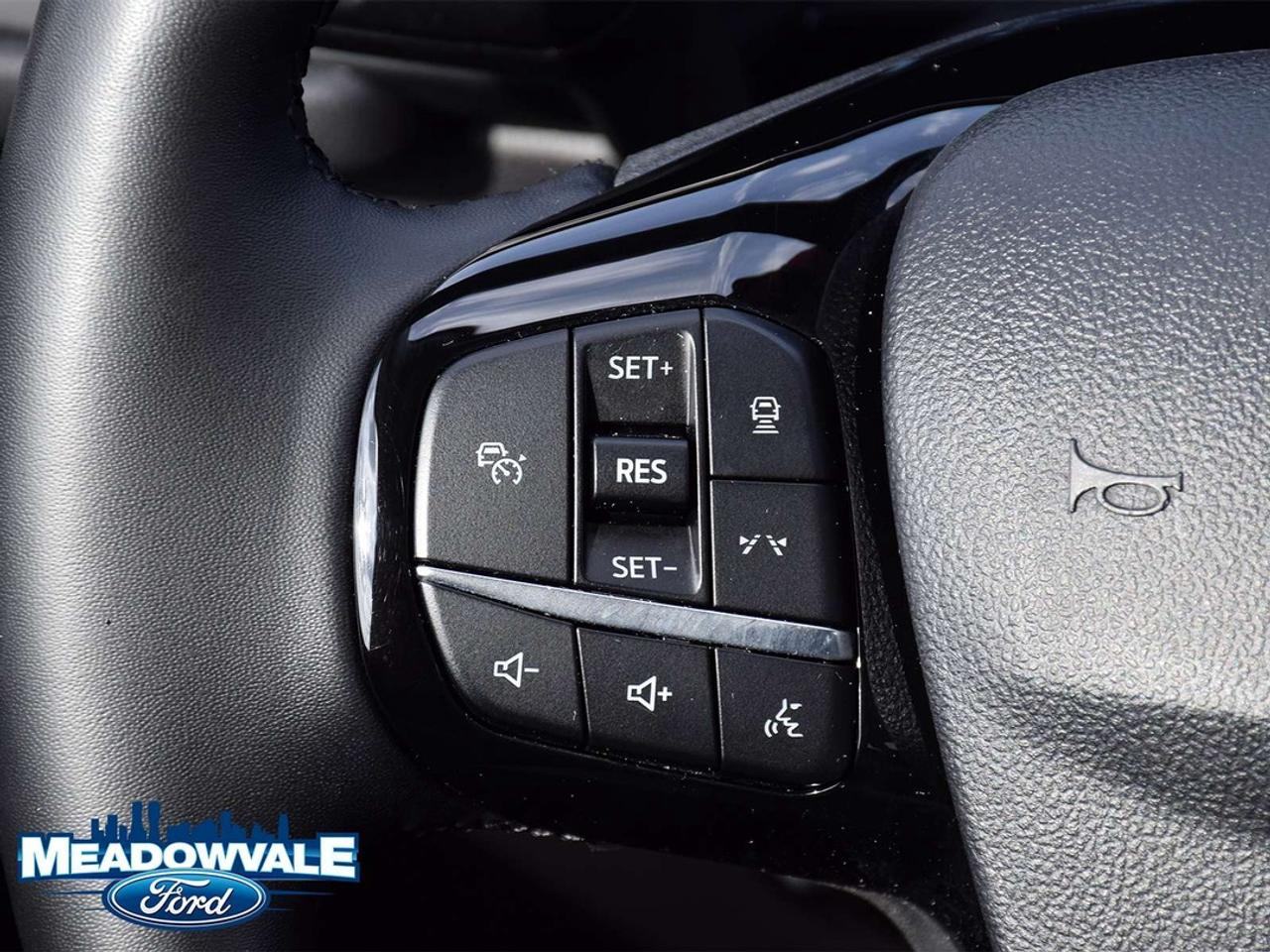 2024 Ford Escape Platinum Photo