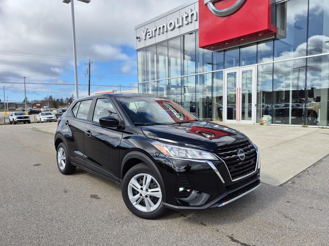 2025 Nissan Kicks Play S