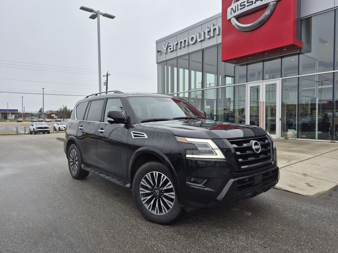 2024 Nissan Armada SL MIDNIGHT EDITION CAPTAINS CHAIRS, 7 PASSENGER