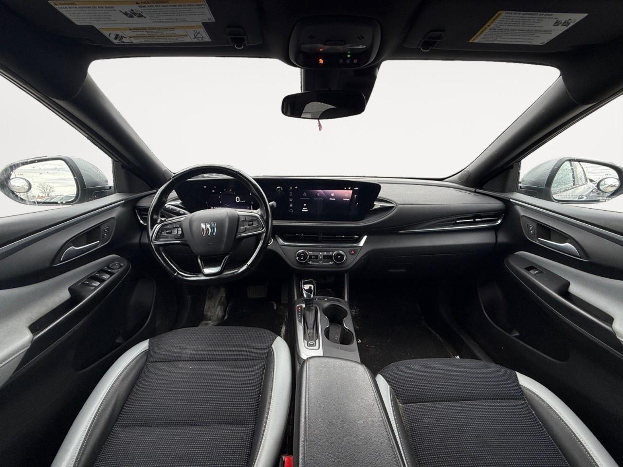 2024 Buick Envista FWD 4dr Preferred Photo