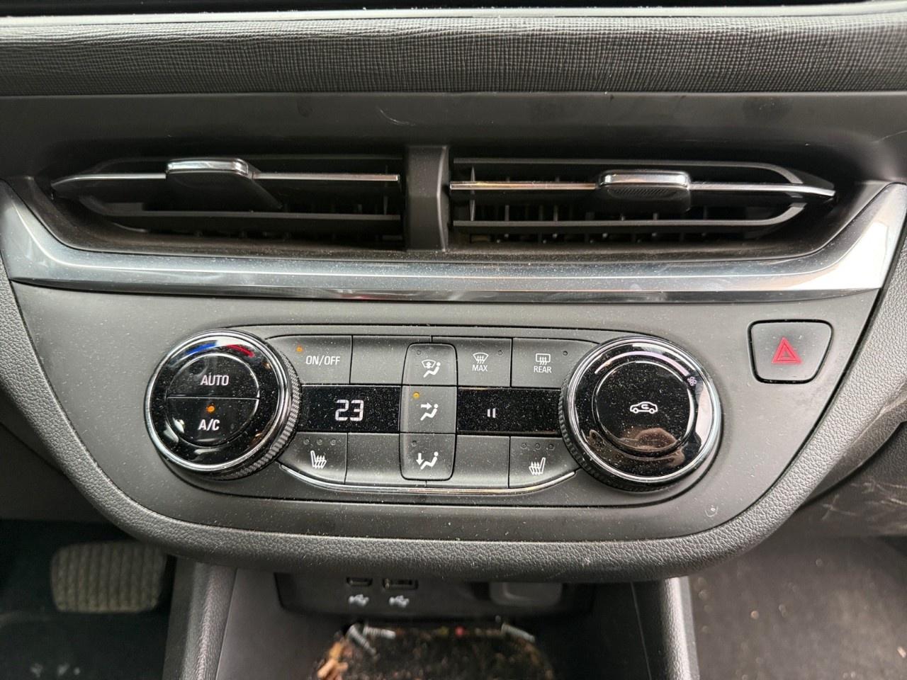 2024 Buick Envista FWD 4dr Preferred Photo