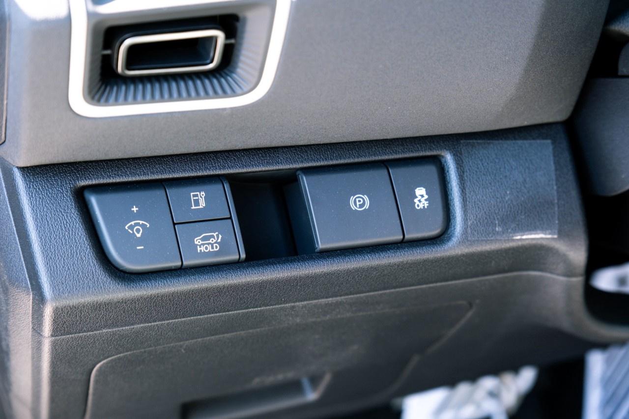 13992732