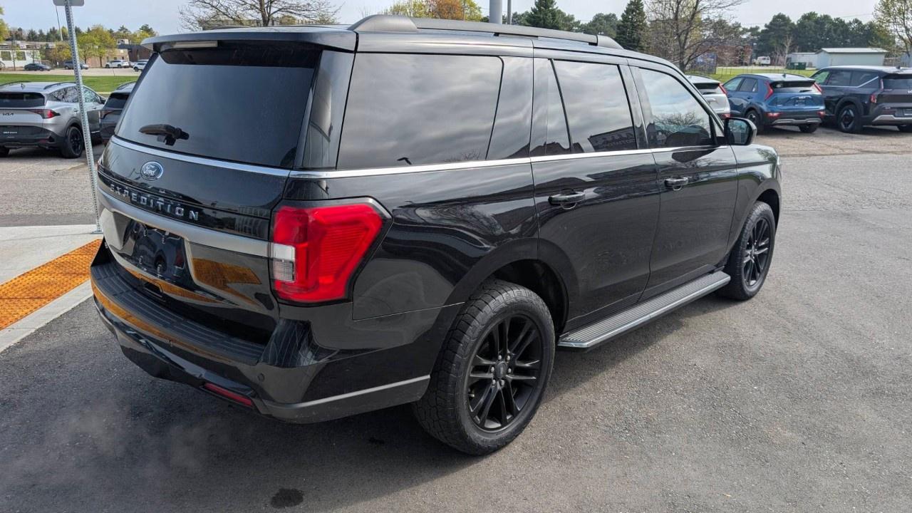 2023 Ford Expedition XLT 4X4 Photo4