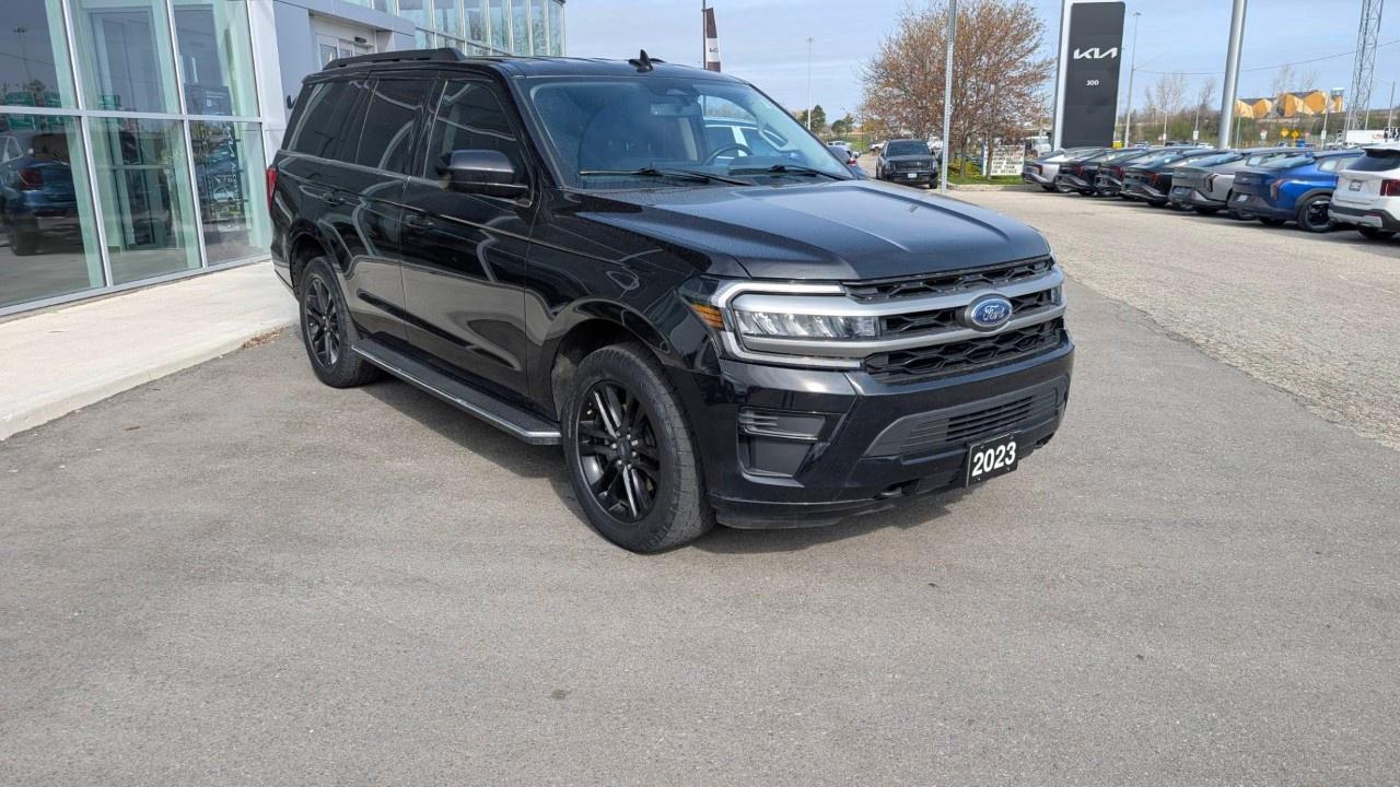 2023 Ford Expedition XLT 4X4 Photo2