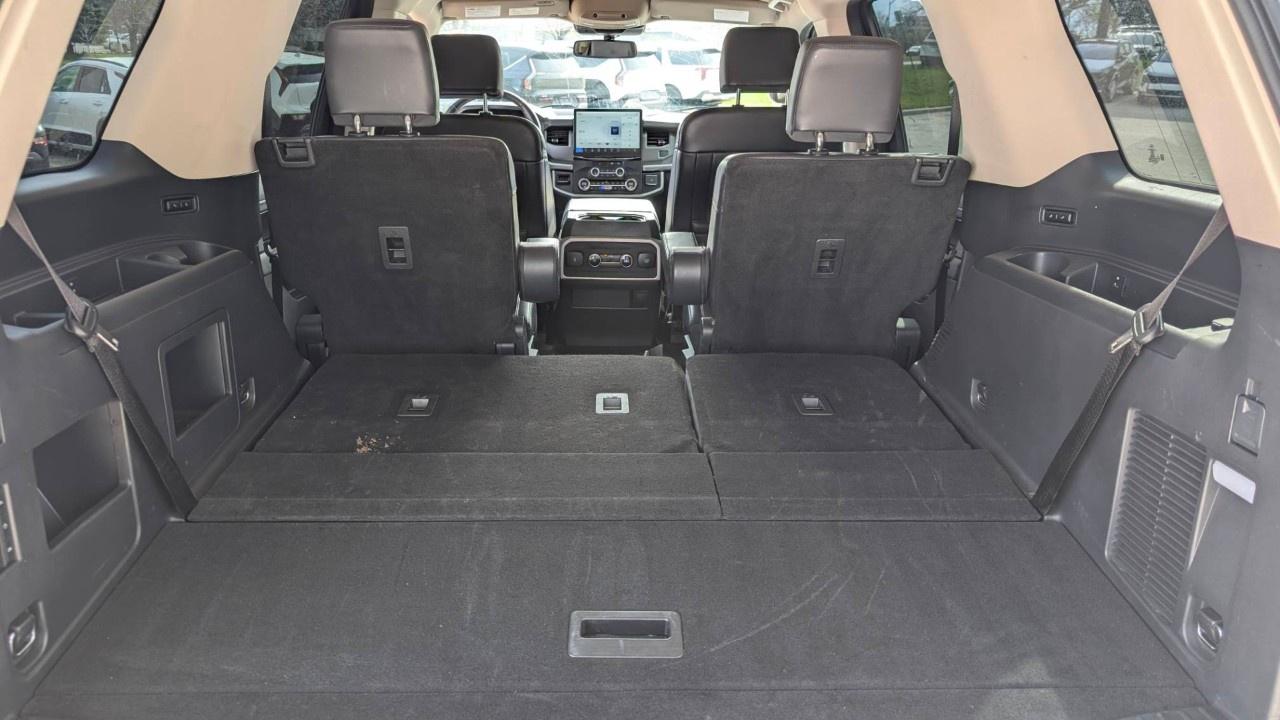 2023 Ford Expedition XLT 4X4 Photo