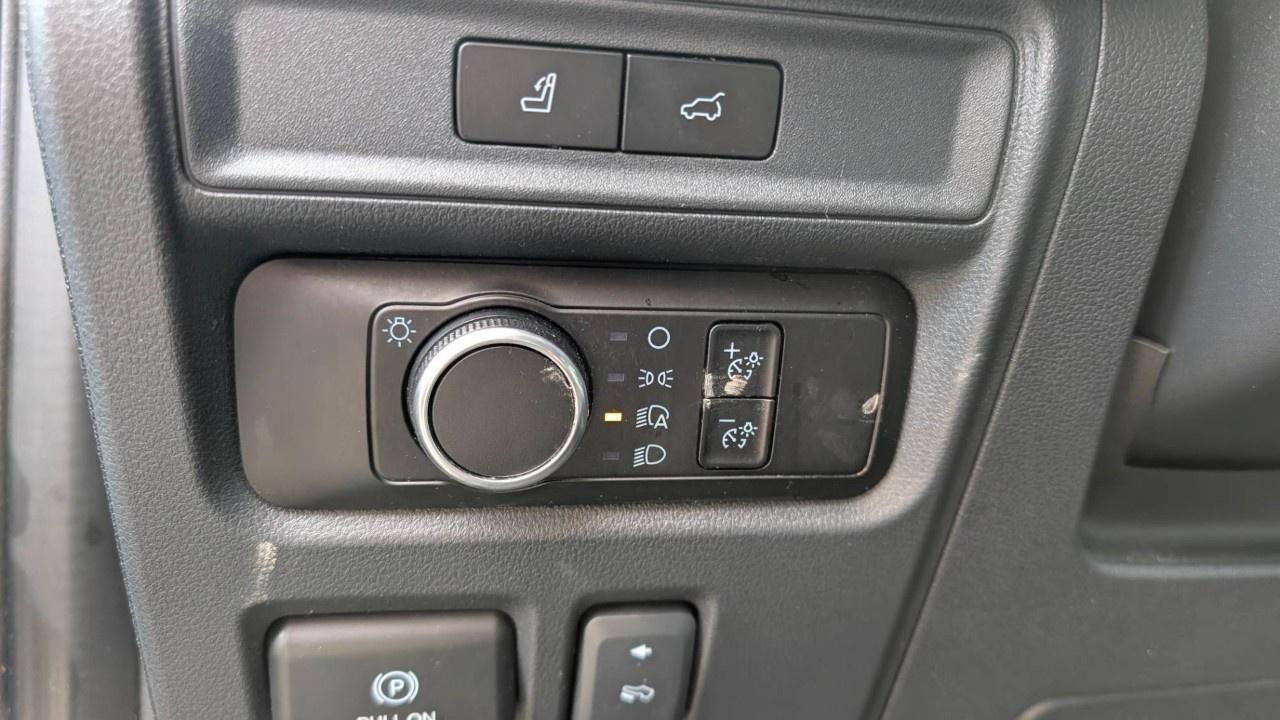 2023 Ford Expedition XLT 4X4 Photo