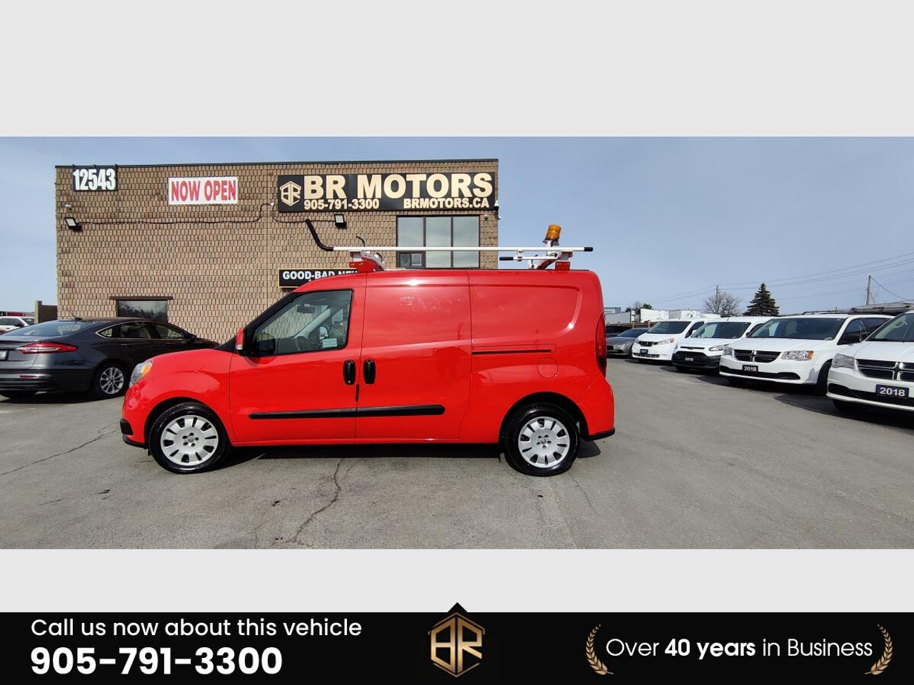 2019 RAM ProMaster City SLT |Tradesman |  No Accidents Reported Photo4