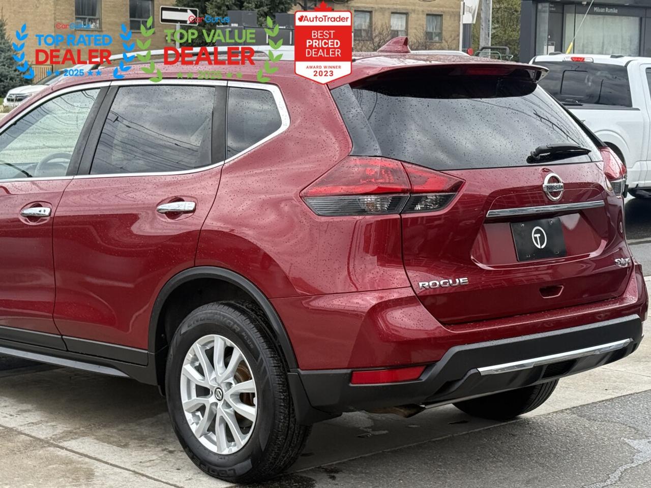 2018 Nissan Rogue SV AWD | PANO | REAR CAM | HEATED SEATS Photo