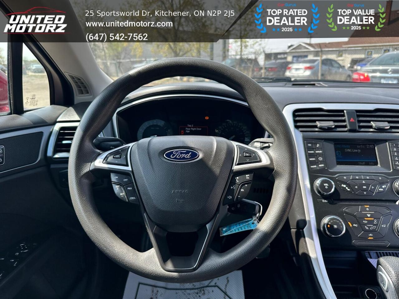 2014 Ford Fusion SE Photo