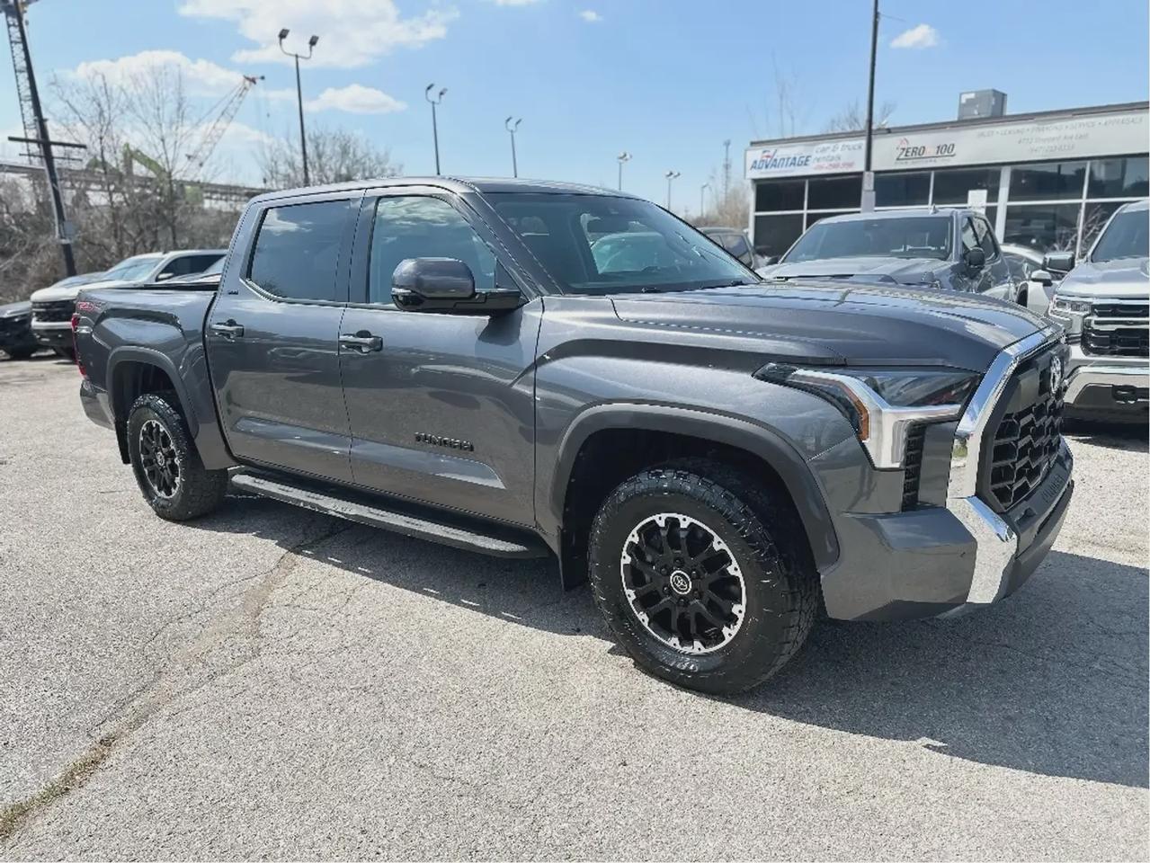 2022 Toyota Tundra TRD OFF ROAD Photo0