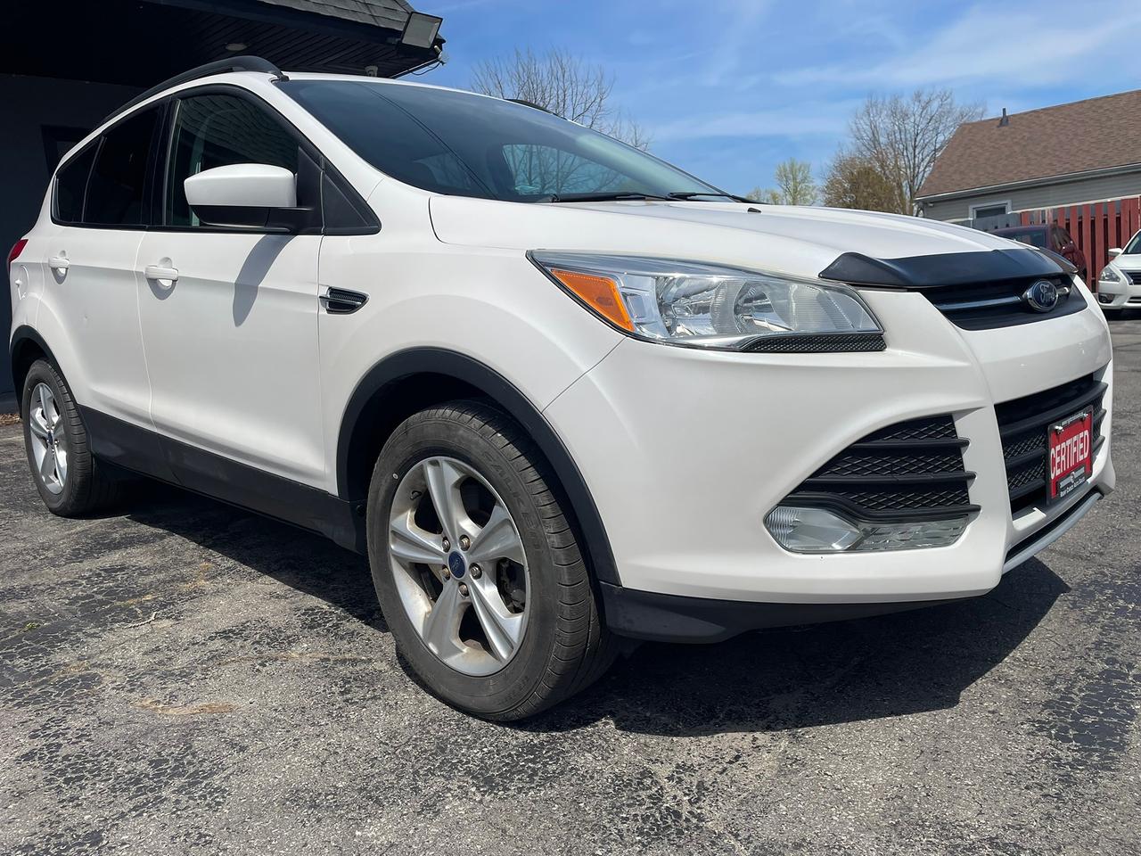 <p>CERTIFIED WITH 2 YEAR WARRANTY INCLUDED!!!</p><p><span style=color: #e2e5e9; font-family: Segoe UI Historic, Segoe UI, Helvetica, Arial, sans-serif; font-size: 15px; white-space-collapse: preserve; background-color: #252728;>Financing available for everyone with - Bad Credit - No Credit - Study Permit - Work Permit- Bankruptcy - Repos - First-time buyers - Consumer Proposal - Uber Drivers - ODSP ✅✅✅✅✅ ✅We Approve Everyone with all types of credit</span></p><p>WE FINANCE EVERYONE REGARDLESS OF CREDIT !!!</p><p>VOTED BRANTFORDS BEST USED CAR DEALER 2024 AND 2025 !!!!</p><p><span style=color: #3a3a3a; font-family: Roboto, sans-serif; font-size: 12px; background-color: #eeeeee;>Taxes, license are not included in listing price.</span></p><p>Looking for a reliable and versatile SUV? Check out this pristine 2015 Ford Escape SE, available now at Right Choice Auto! This sleek, white Escape is ready to take on Canadian roads, whether youre navigating city streets or heading out for a weekend adventure. With its comfortable beige interior and fuel-efficient 4-cylinder engine, this SUV offers a fantastic blend of practicality and style. This Escape has 150,000km on the odometer.</p><p>This 2015 Ford Escape SE is equipped with all-wheel drive, providing you with added confidence and control in any weather condition. Its automatic transmission makes for a smooth and effortless driving experience. As an SUV/Crossover, you have the benefit of increased cargo space and passenger room, making it the perfect vehicle for families or anyone who enjoys an active lifestyle.</p><p>Here are a few highlights of this Ford Escape that we think youll love:</p><ul><li><strong>Go-Anywhere Capability:</strong> The 4-wheel drive system ensures youre ready for anything the Canadian seasons throw your way.</li><li><strong>Fuel-Efficient Performance:</strong> The 4-cylinder engine strikes the perfect balance between power and economy.</li><li><strong>Smooth Automatic Transmission:</strong> Enjoy effortless shifts and a comfortable driving experience.</li><li><strong>Spacious Interior:</strong> The SUV/Crossover body style provides ample room for passengers and cargo.</li><li><strong>Stylish Design:</strong> The white exterior and beige interior create a clean, modern aesthetic.</li></ul><p><strong><em>Powered by AutoIntelligence&trade;</em></strong> Vehicle information has been generated using artificial intelligence and is provided for informational purposes only. While efforts are made to ensure accuracy, please confirm all details directly with the dealer.</p>