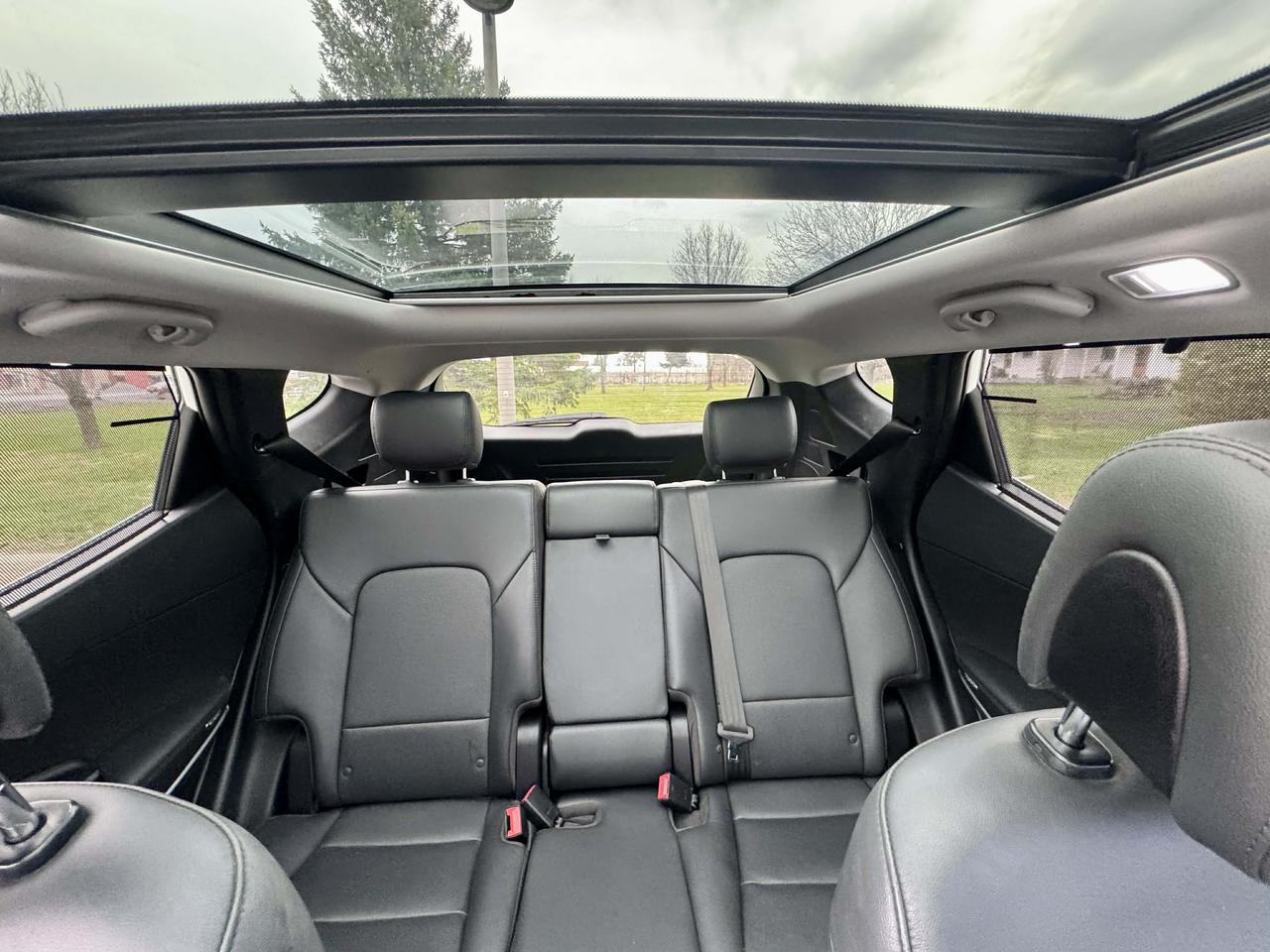 2018 Hyundai Santa Fe Sport Fully Loaded - No Accidents - Certified Photo