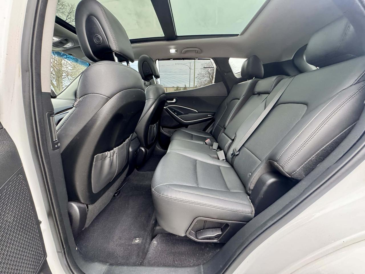 2018 Hyundai Santa Fe Sport Fully Loaded - No Accidents - Certified Photo