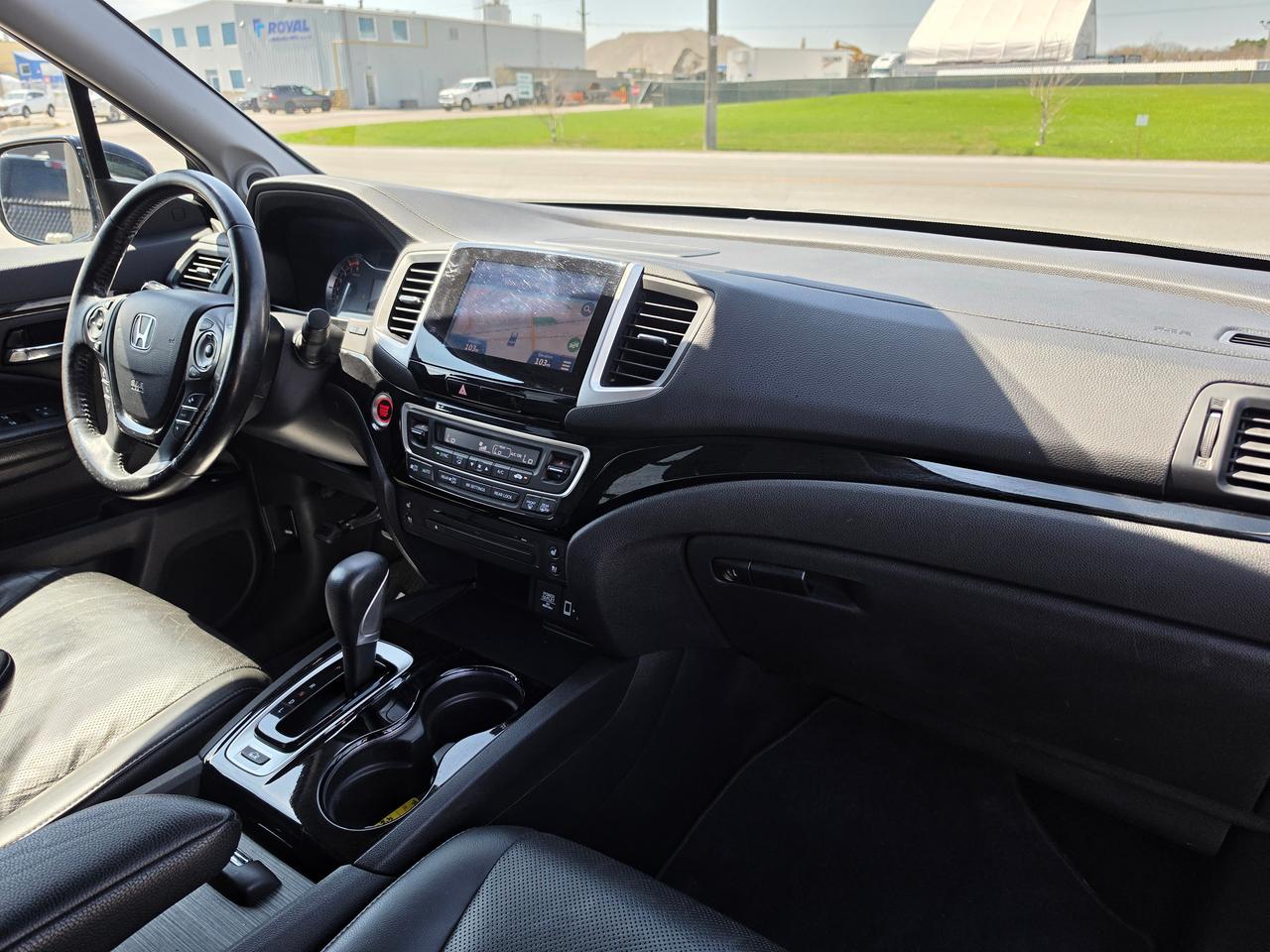 2018 Honda Ridgeline TOURING Photo