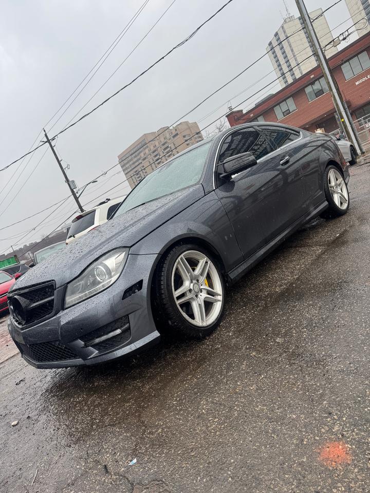 2015 Mercedes-Benz C350 4Matic Photo
