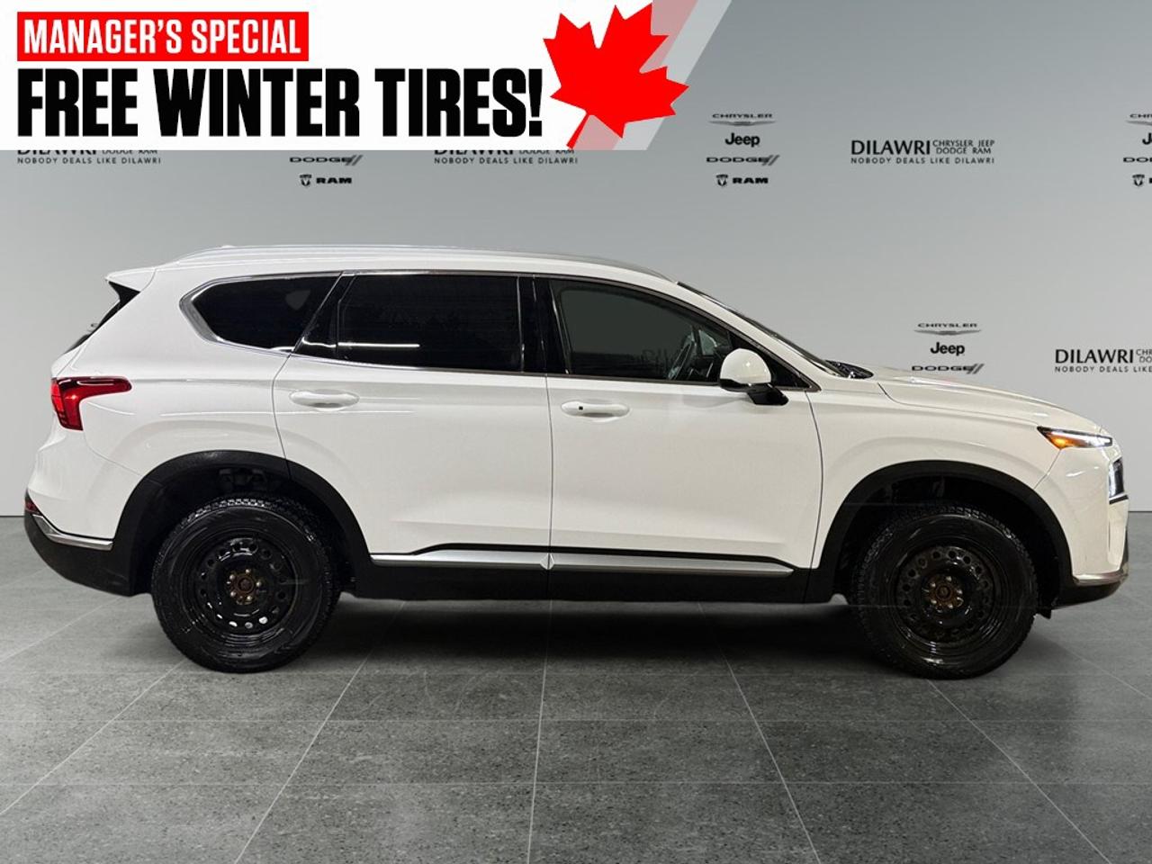2023 Hyundai Santa Fe Preferred AWD WITH TWO SETS OF TIRES Photo