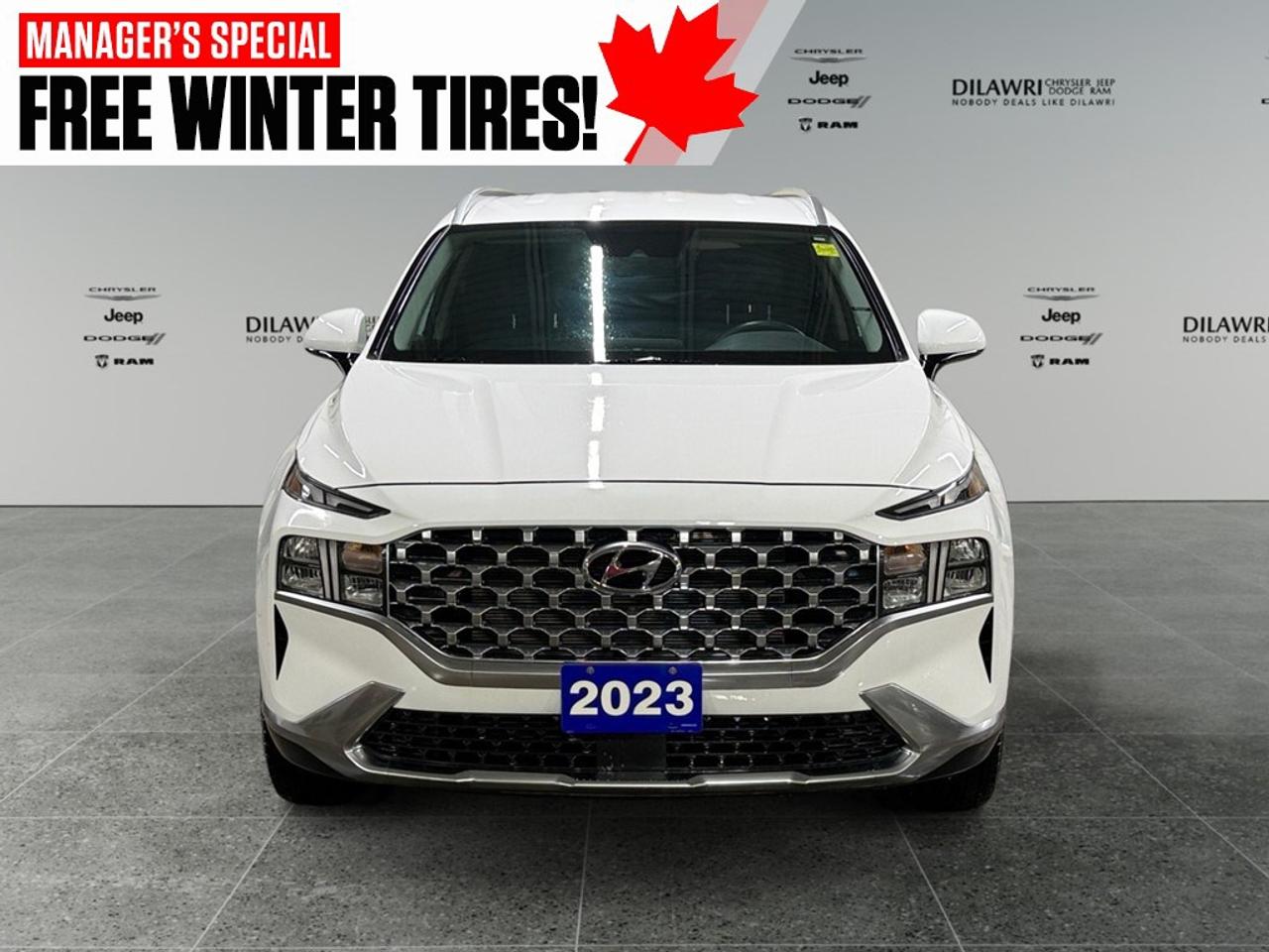 2023 Hyundai Santa Fe Preferred AWD WITH TWO SETS OF TIRES Photo