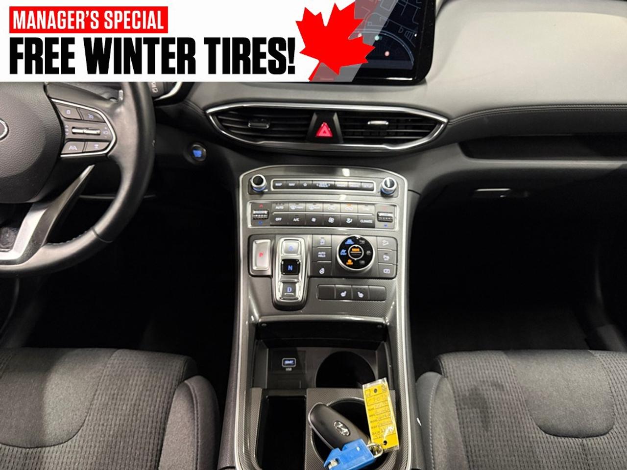 2023 Hyundai Santa Fe Preferred AWD WITH TWO SETS OF TIRES Photo
