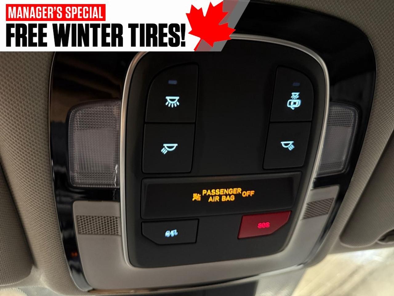 2023 Hyundai Santa Fe Preferred AWD WITH TWO SETS OF TIRES Photo