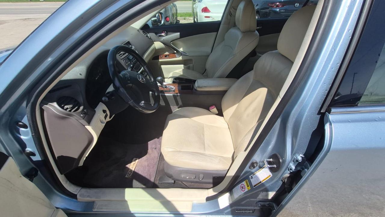 2010 Lexus IS 250 AWD, WELL MAINTAINED, CERTIFIED Photo