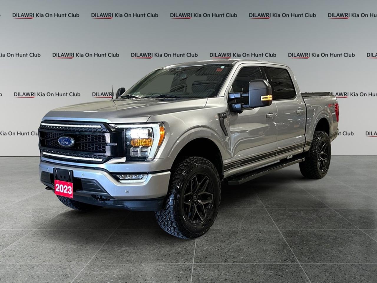 Used 2023 Ford F-150 XLT 4WD SuperCrew 5.5' Box for sale in Nepean, ON
