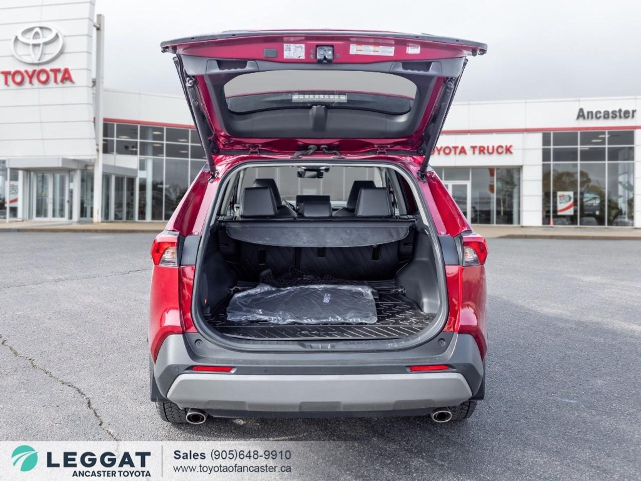 2024 Toyota RAV4 LIMITED AWD Photo