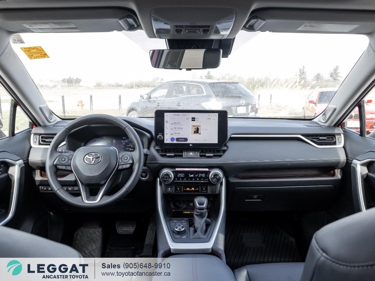 2024 Toyota RAV4 LIMITED AWD Photo