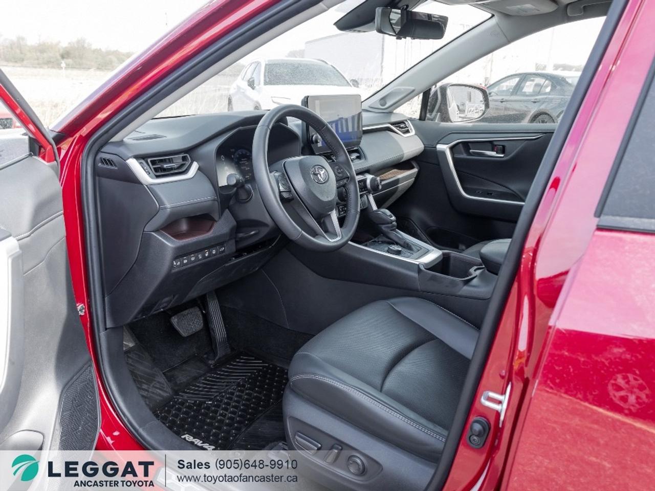 2024 Toyota RAV4 LIMITED AWD Photo