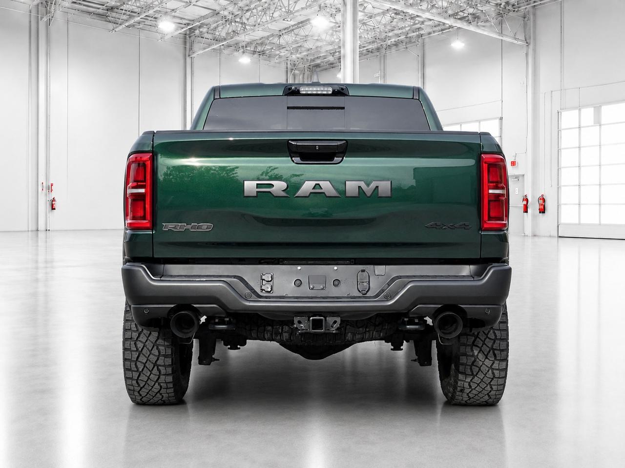 2026 RAM 1500 RHO CREW 4X4 | Red Accents | Pano Roof | Level 1 Photo3