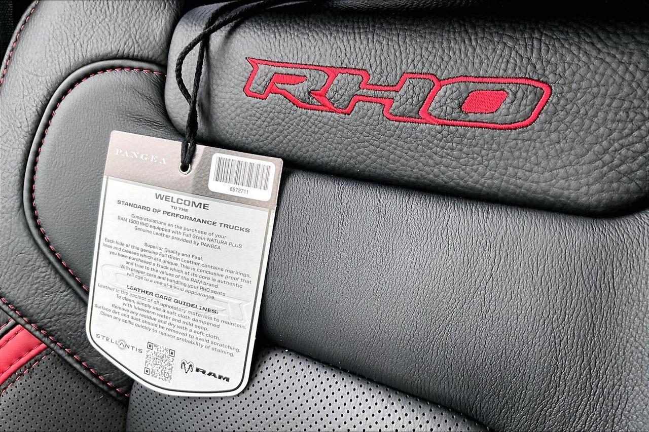 2026 RAM 1500 RHO CREW 4X4 | Red Accents | Pano Roof | Level 1 Photo
