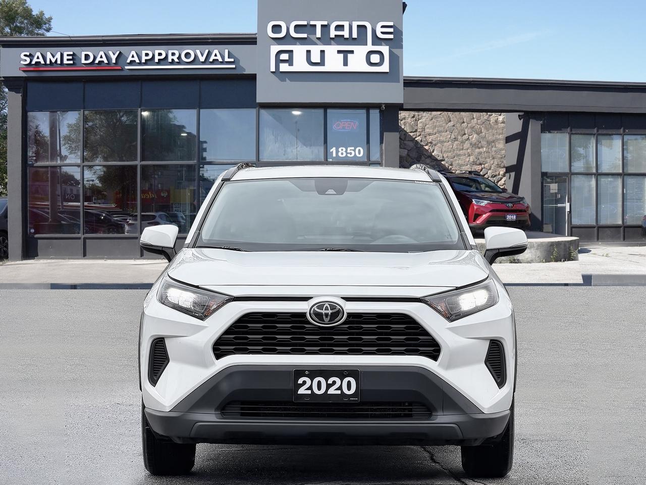 2020 Toyota RAV4 LE AWD Photo
