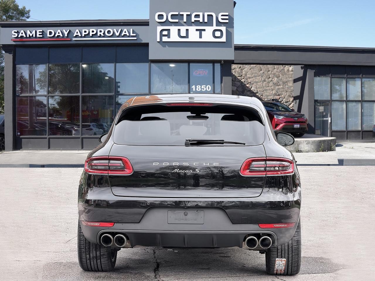 2018 Porsche Macan S AWD Photo4