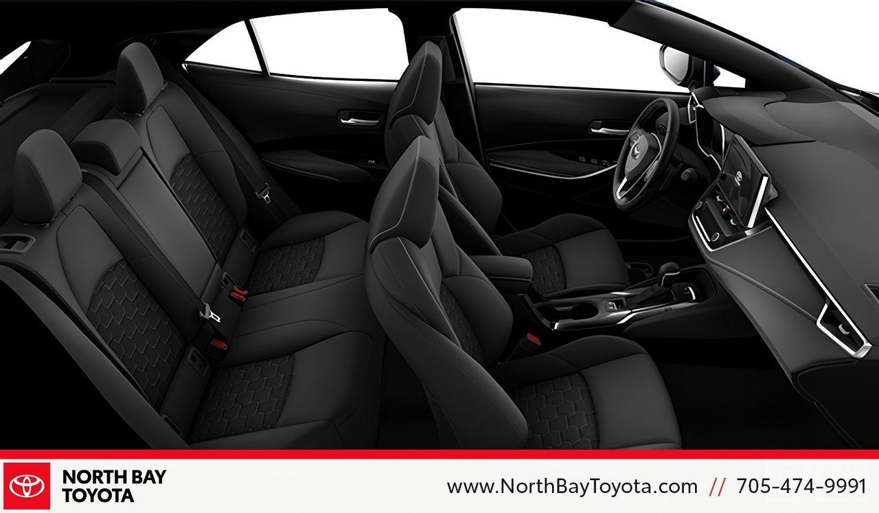 2026 Toyota Corolla Hatchback SE Plus Photo