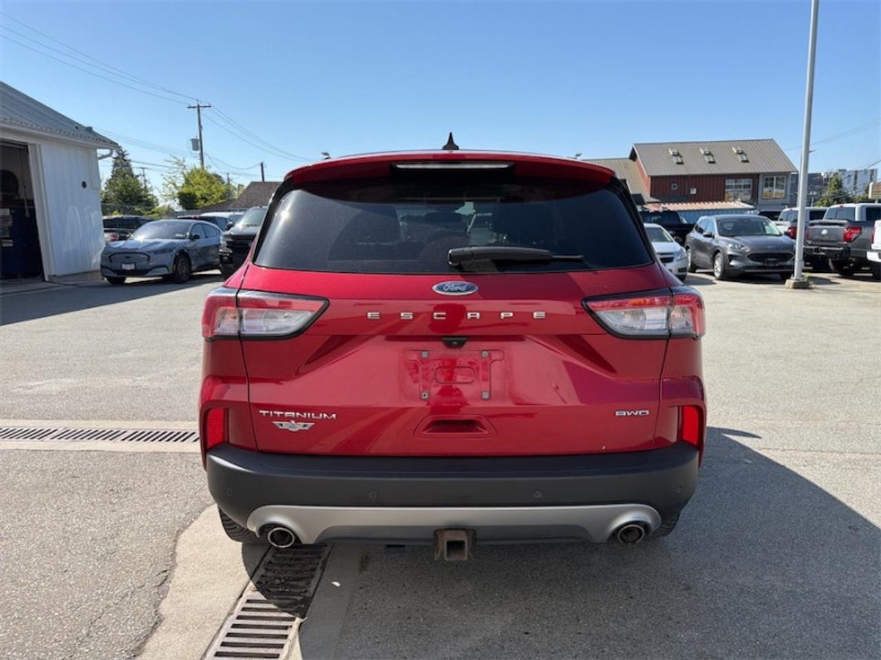 2021 Ford Escape Titanium AWD  - Leather Seats Photo3