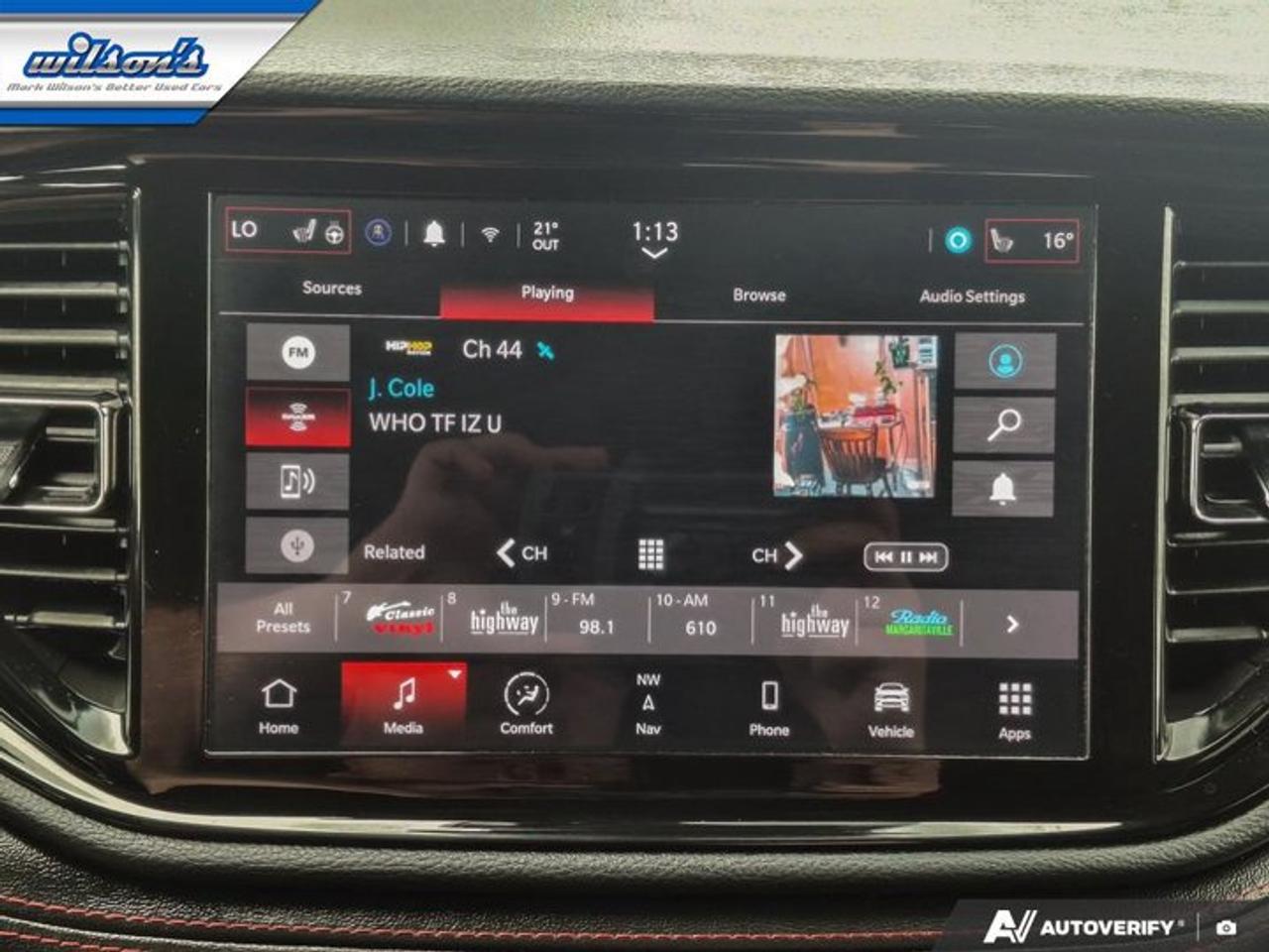 2024 Dodge Durango GT Plus AWD | Leather | Sunroof | Nav | Cooled + Heated Seats | CarPlay + Android | Rear Cam & More! Photo