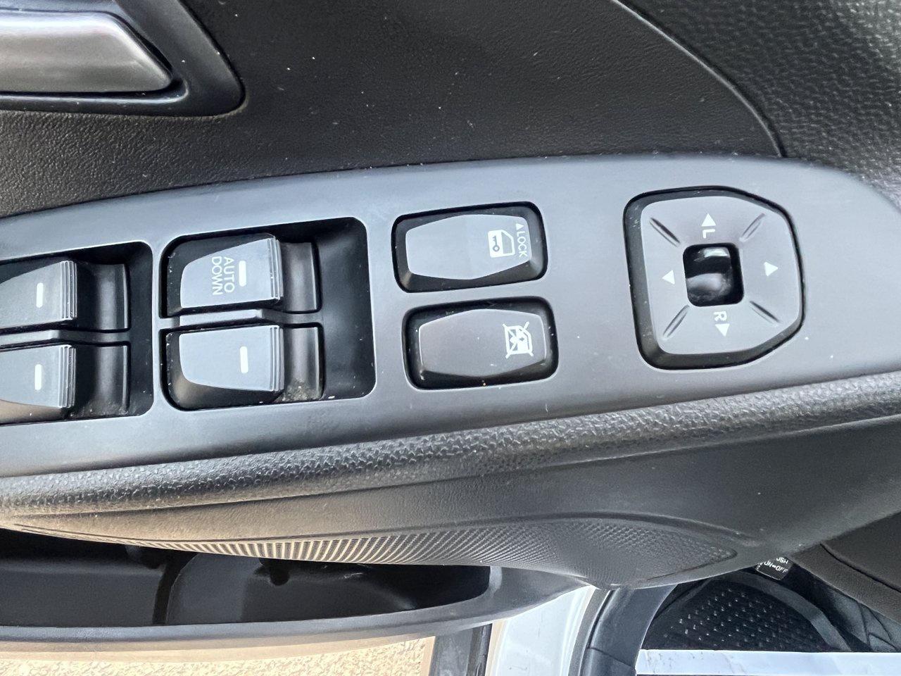 2012 Hyundai Tucson GL Photo