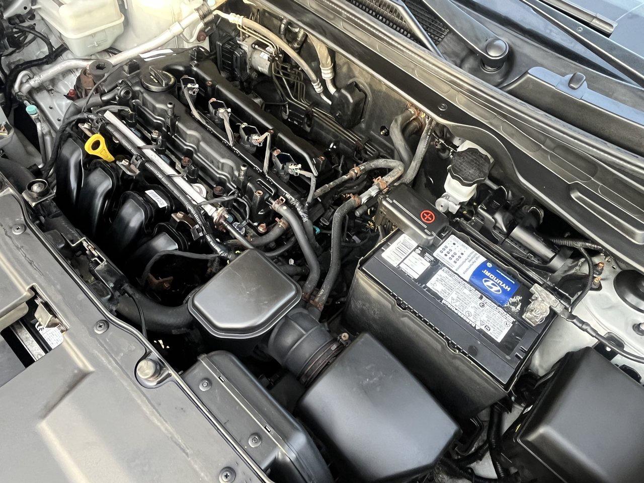 2012 Hyundai Tucson GL Photo