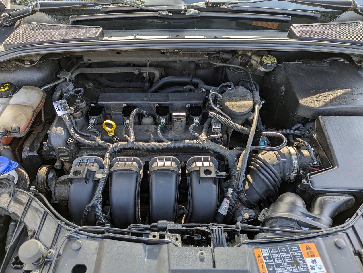 2015 Ford Focus "Holy COW" certified + FREE 6M warranty Photo