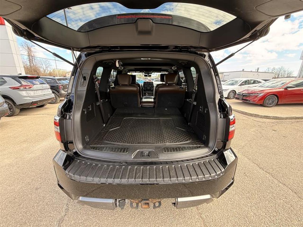 2022 Nissan Armada Platinum at Photo